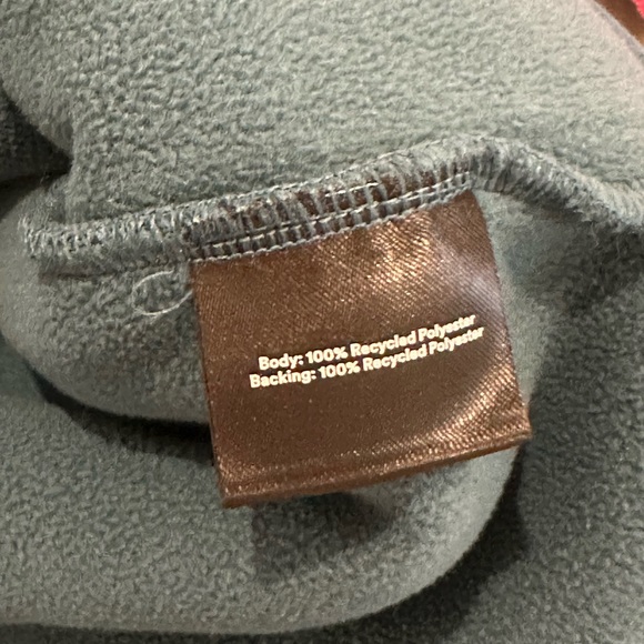 Summersalt Fleece Pullover - Picture 3 of 3